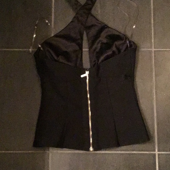 Black halter top - Picture 4 of 4